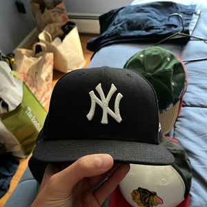 New York Yankees fitted hat
